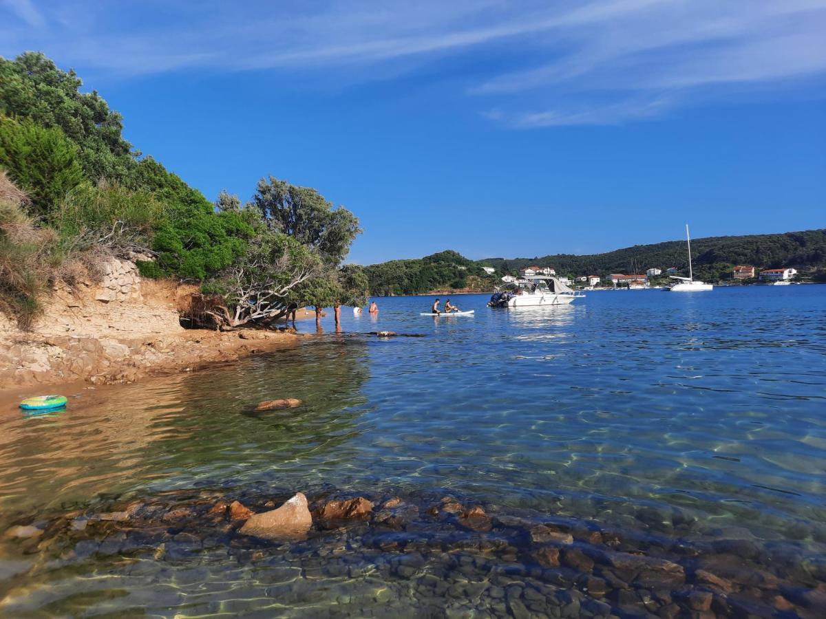 Marovito Supetarska Draga